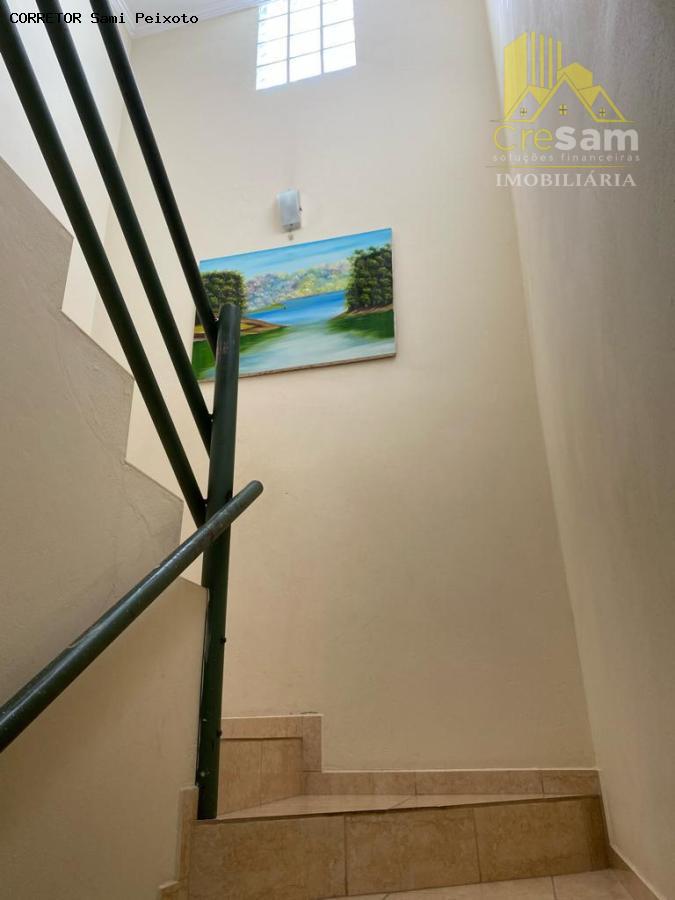 Casa, 3 quartos, 212 m² - Foto 4